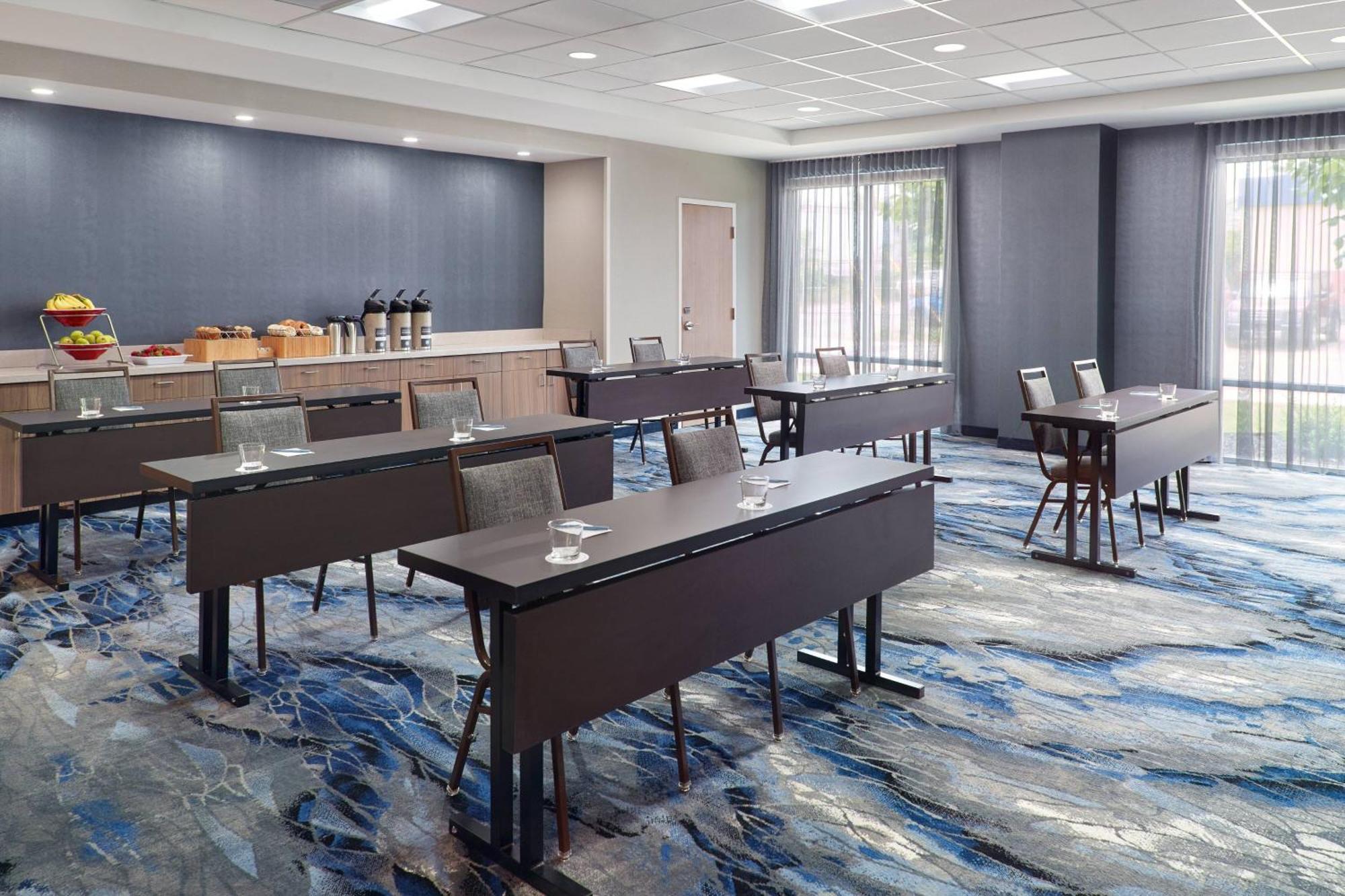 Fairfield Inn & Suites By Marriott Athens-University Area מראה חיצוני תמונה