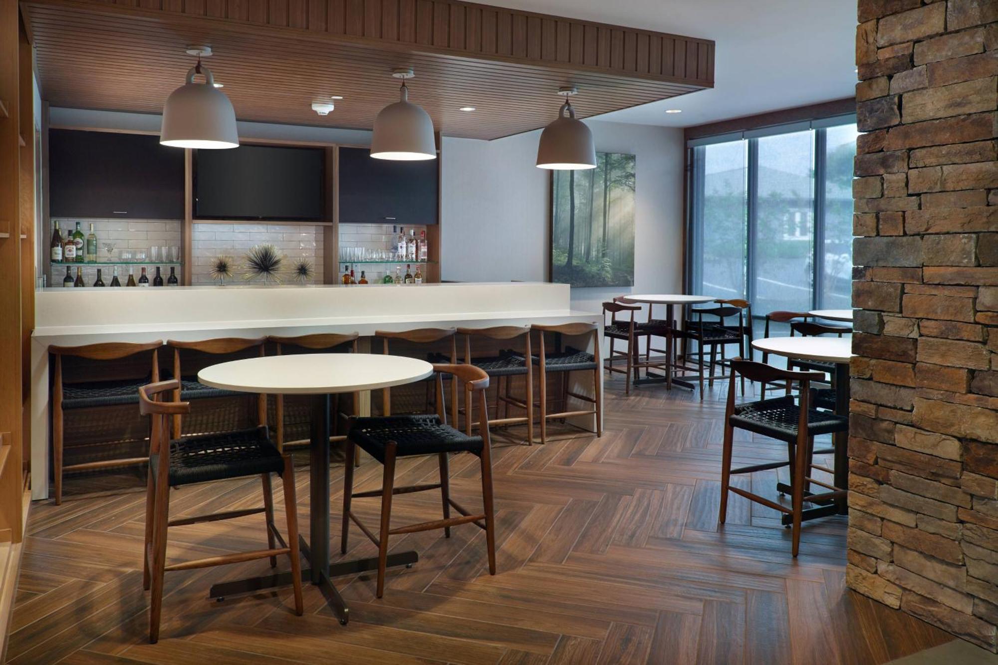 Fairfield Inn & Suites By Marriott Athens-University Area מראה חיצוני תמונה
